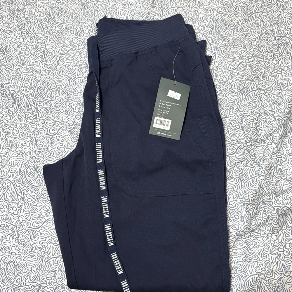 MedCouture Scrubs bottom